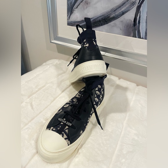 Walk'n'Dior Sneaker - Picture 2 of 3